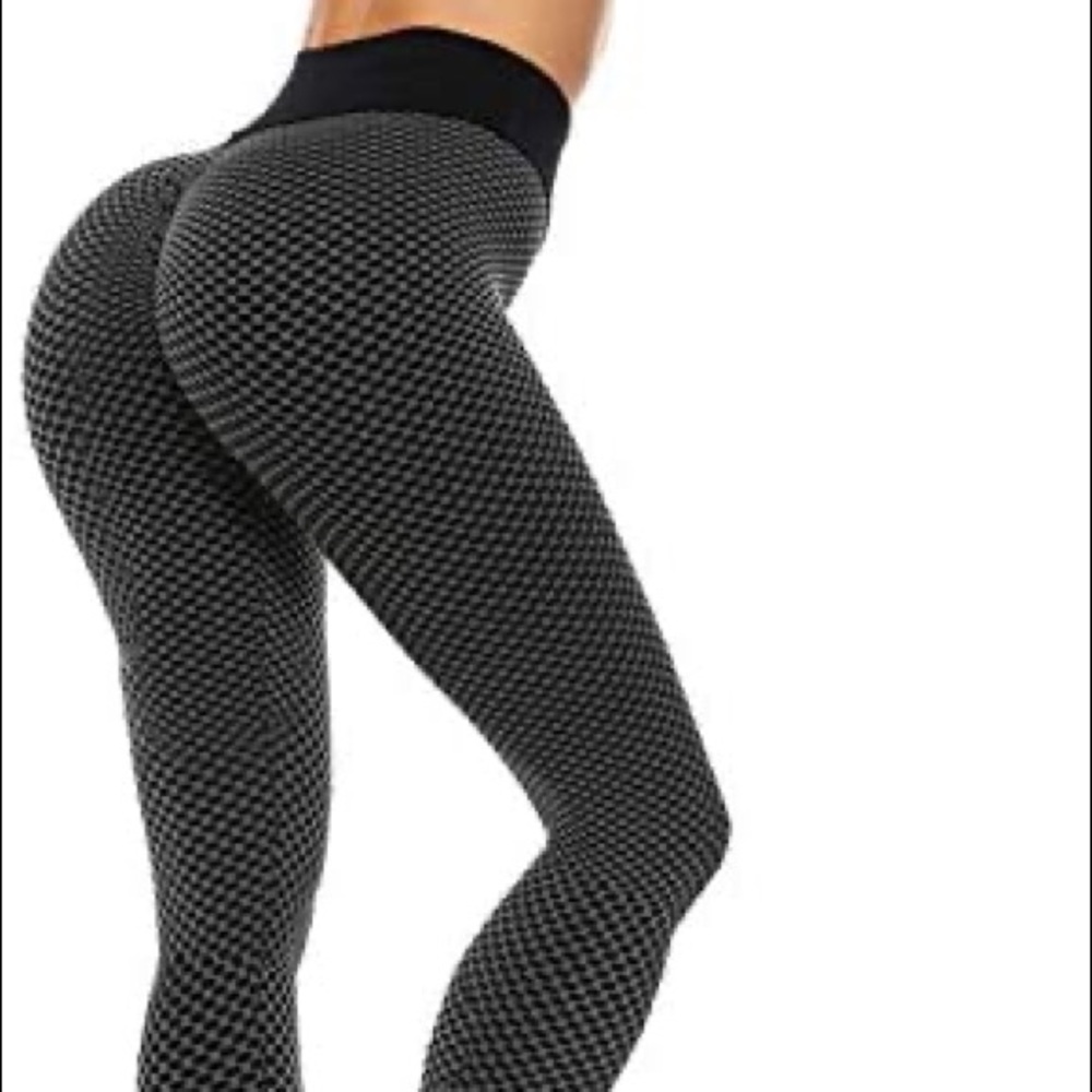 🔥Scrunch Butt Leggings - M
